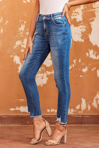 Raw Hem Ankle-length Skinny Jeans