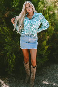 Smocked Cuff Buttoned Loose Shirt