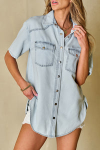 Vintage Light Wash Flap Pockets Rounded Hem Shirt