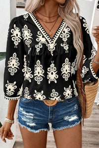 Printed 3/4 Sleeve V Neck Blouse