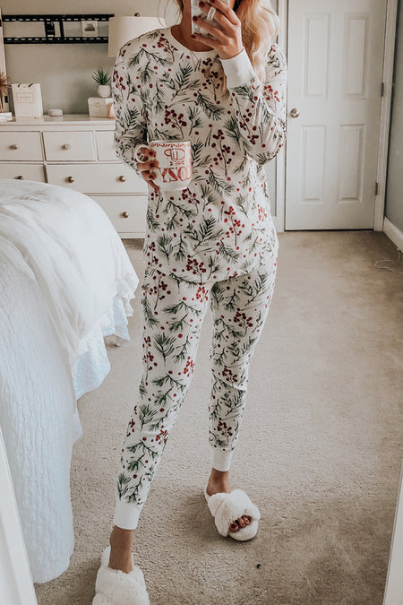 Holly Print Thermal Pullover PJ Set