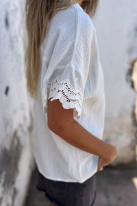Crinkled Lace Splicing Sleeve Collared V Neck Blouse