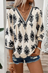 Printed 3/4 Sleeve V Neck Blouse